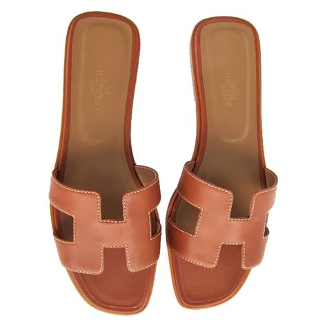 pictures of hermes sandals